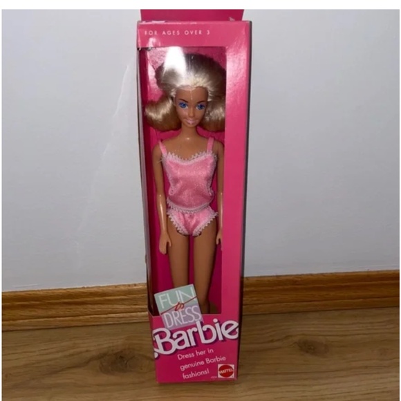 BARBIE - 1989 Vintage ‘Fun to Dress’ Doll - New MIB - Picture 3 of 11